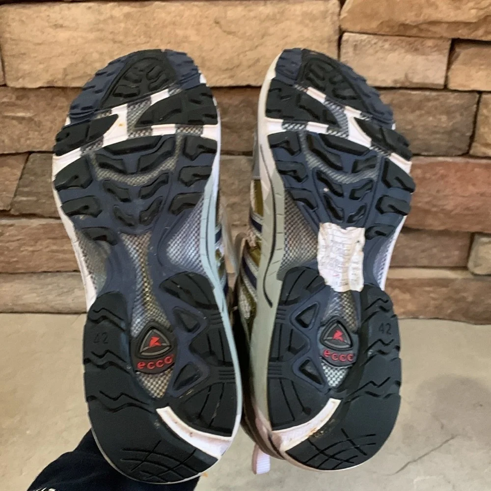 Ecco sz 8-8.5 Mens RXP 166C walking tennis shoes